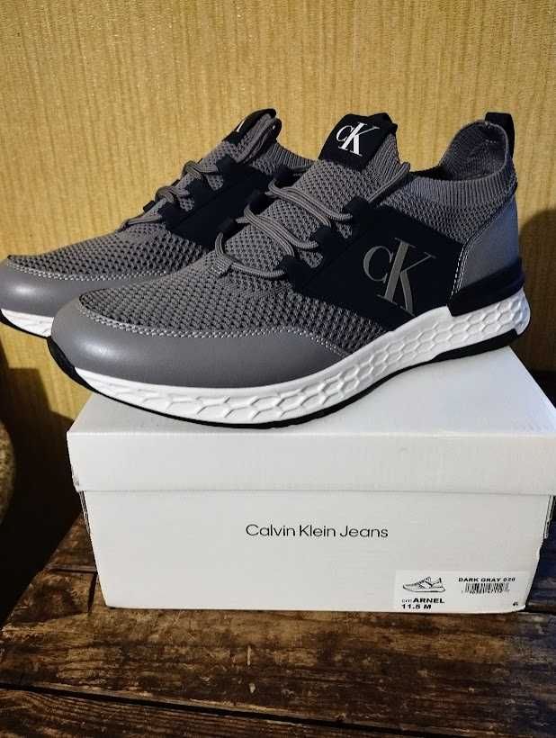 Розпродаж Кросівки Calvin Klein Men's Arnel Sneakers оригінал р 45