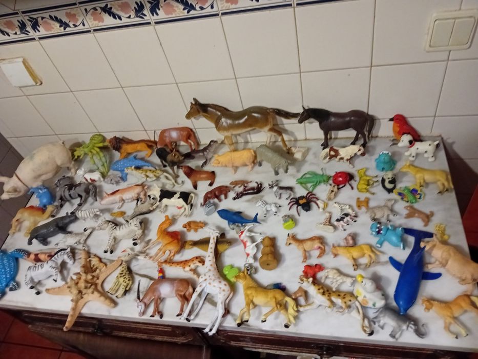 Conjunto de 90 Bonecos Figuras Animais Diversos