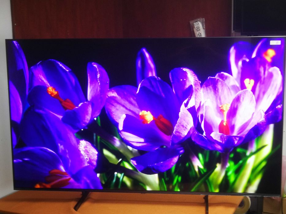 Telewizor Hisense Qled 50 cali 4K UHD ,Smart TV, Super stan