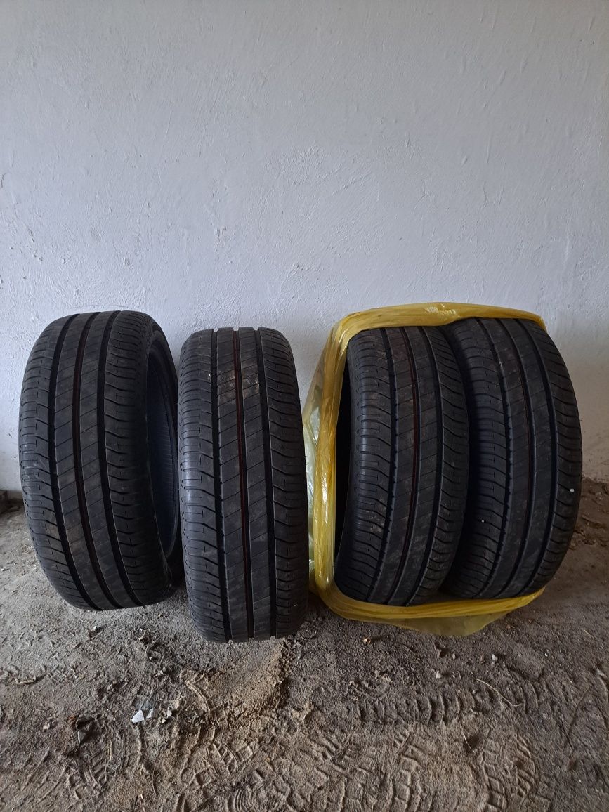 Bridgestone 205/45 R17