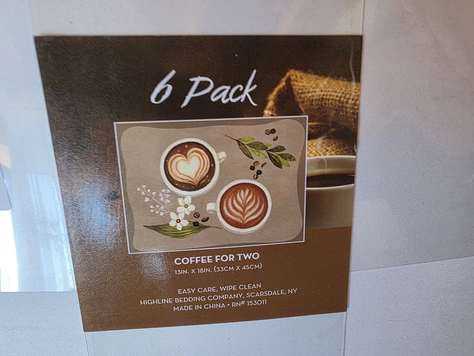 Podkładki na stół 6 sztuk nowe