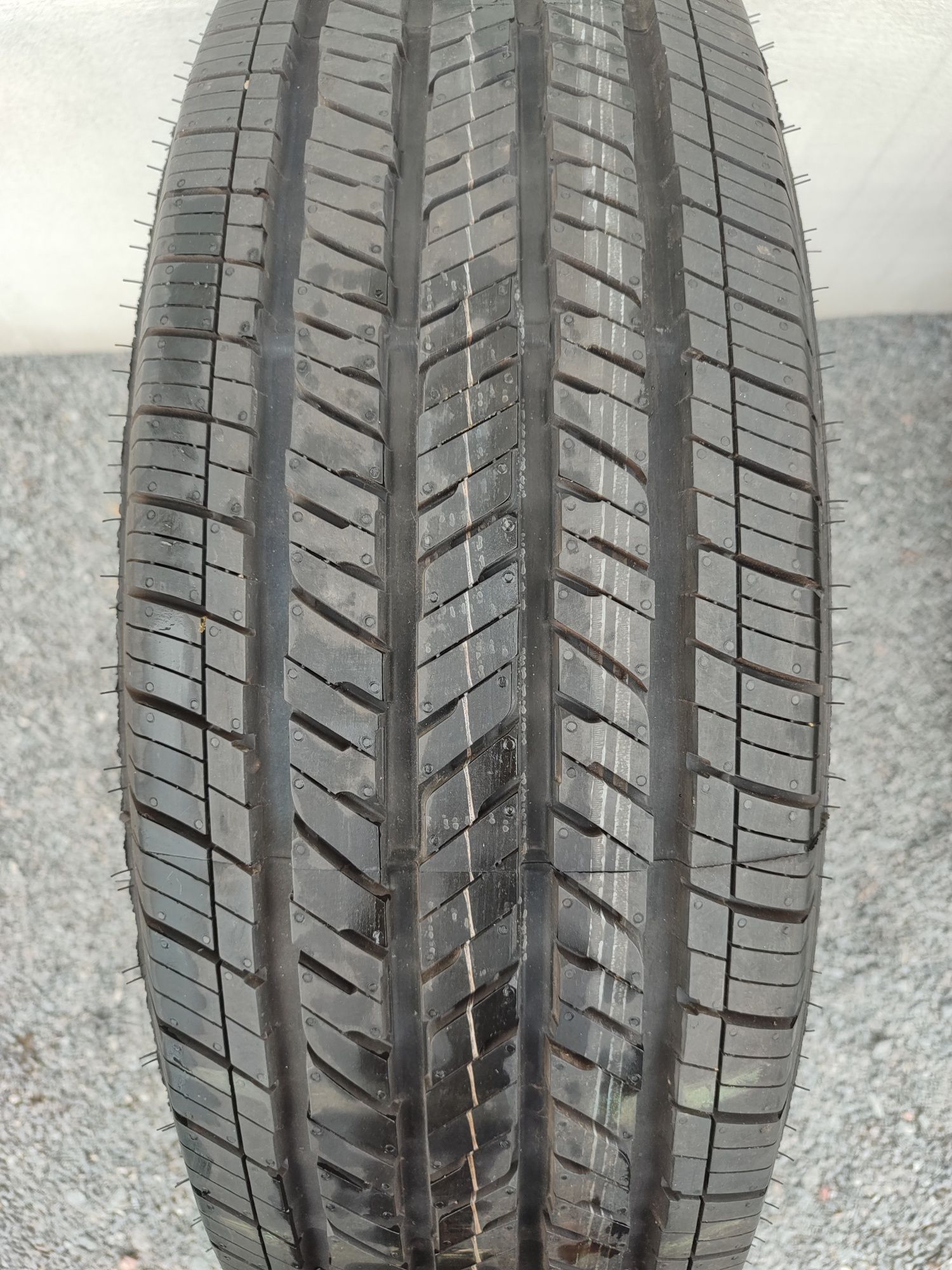 Резина Brigestone Dueler H/T 255/70 R18