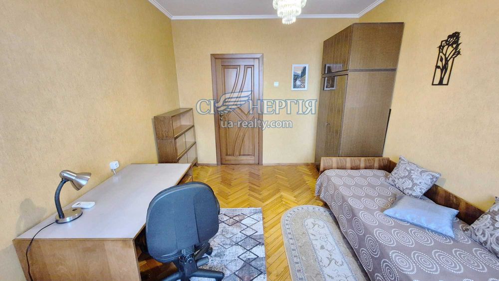 2-кім 59 м.кв. Квітневий пров. 8 Мостицький м-в, Виноградар