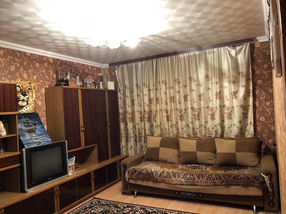 В центре Борисполя Продам квартиру под офис, магазин, салон.
