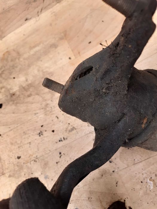 подушка мотора двигуна тойота Кемрі 40 бензин 2.4 Camry XV40