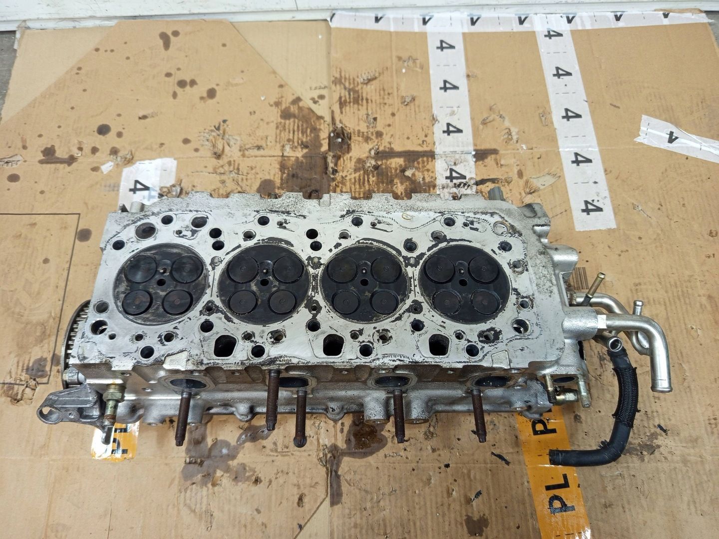 GŁOWICA SILNIKA 1CD TOYOTA COROLLA VERSO 2 II RAV 4 2.0 D-4D