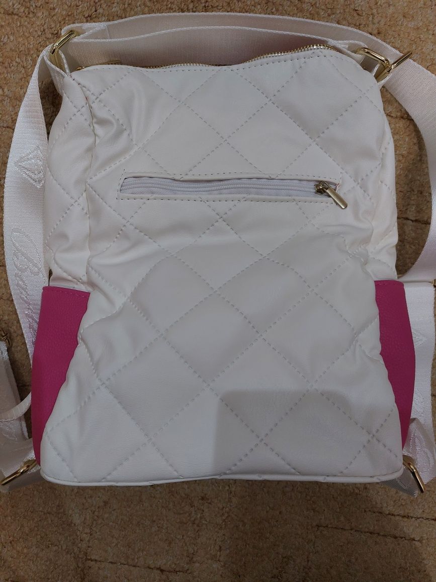 Nowy torebko plecak barletta  biały i fuksja
