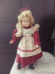 Lalka Porcelanowa ?