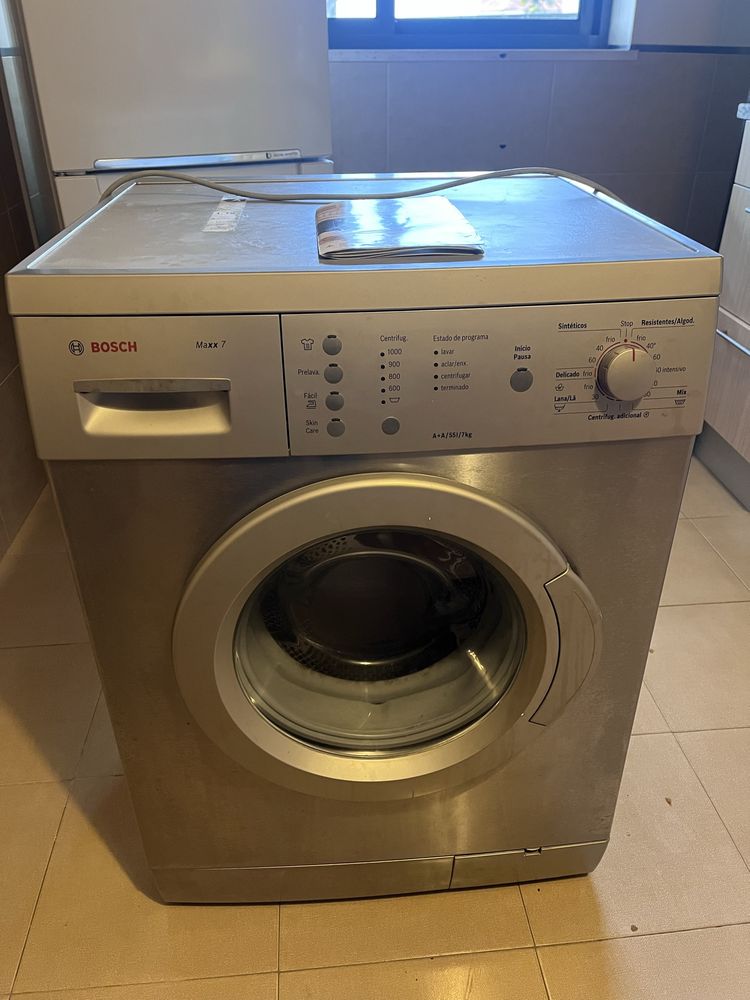 Maquina lavar roupa BOSCH 7kg
