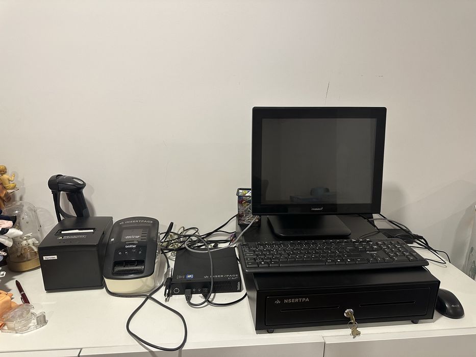 Material informatico loja de roupa