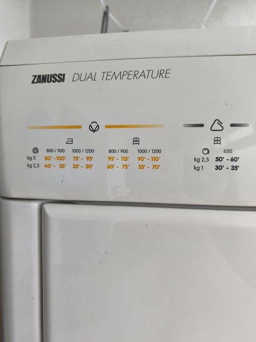 Máquina de secar roupa Zanussi dual temperature
