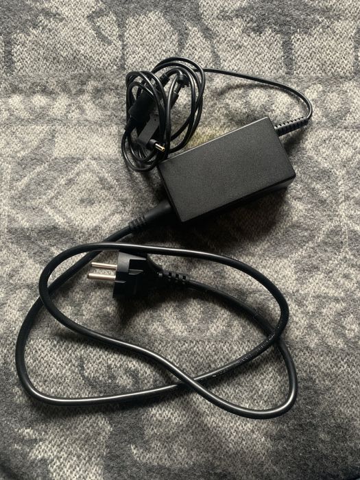 Блок живлення chicony ac adapter 100-240v 1.7 A