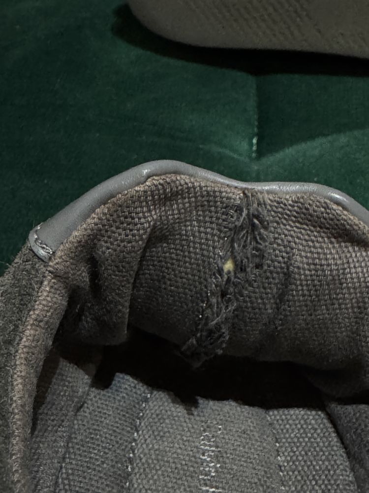 Buty męskie zamszowe firmy Calvin Klein