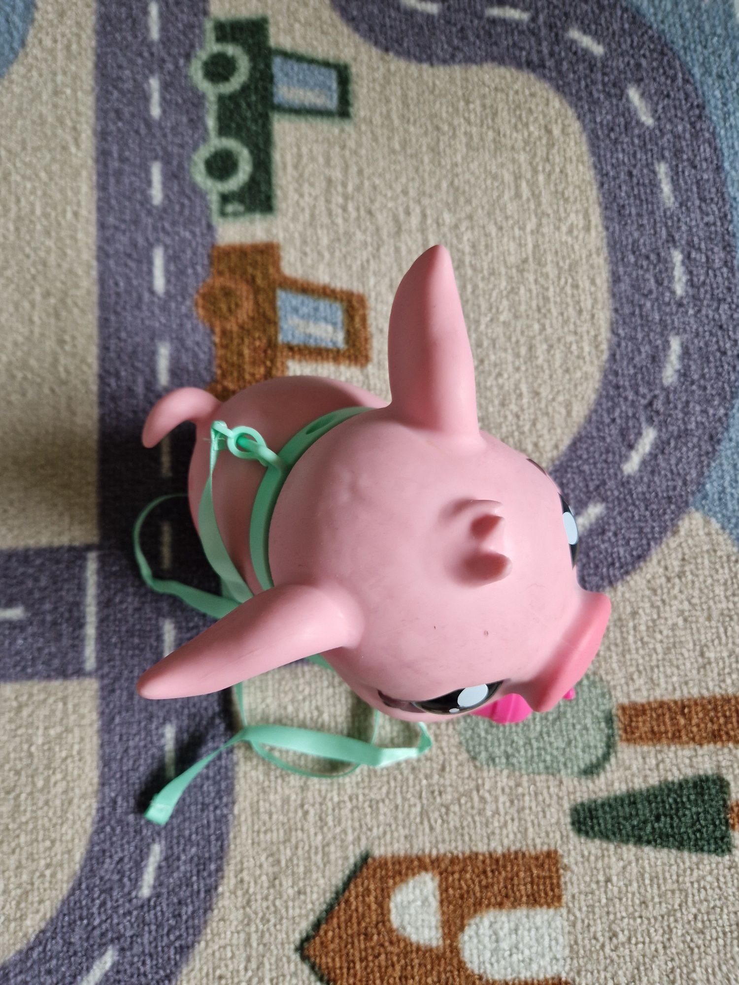 Świnka little live pets