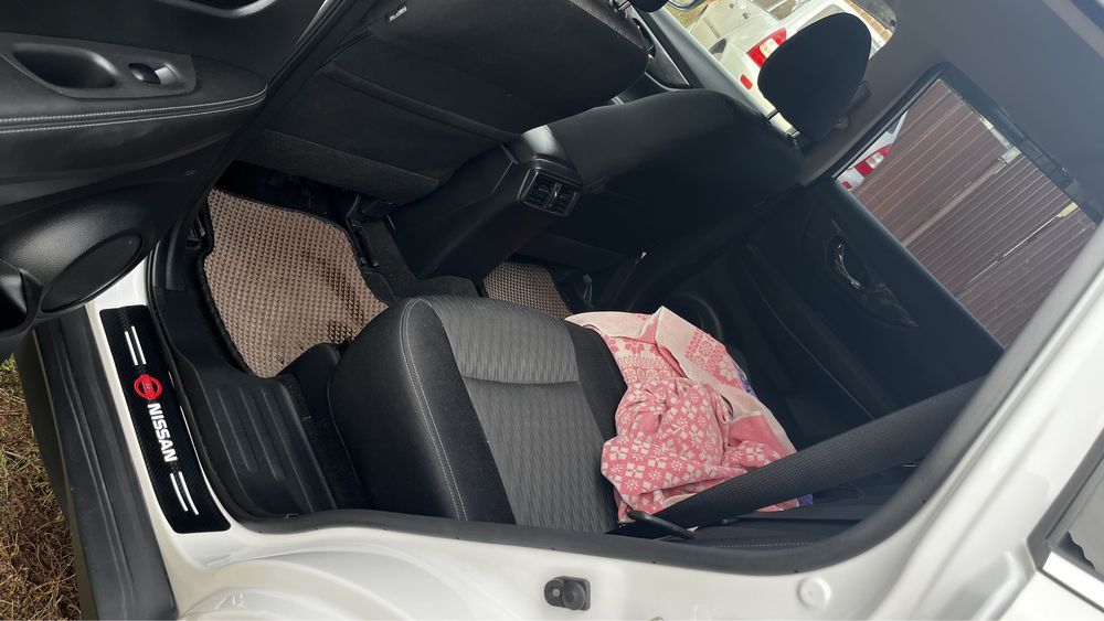 Nissan x-trail official 2021