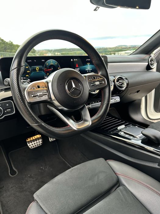 Mercedes-Benz Cla 220d Amg-Line