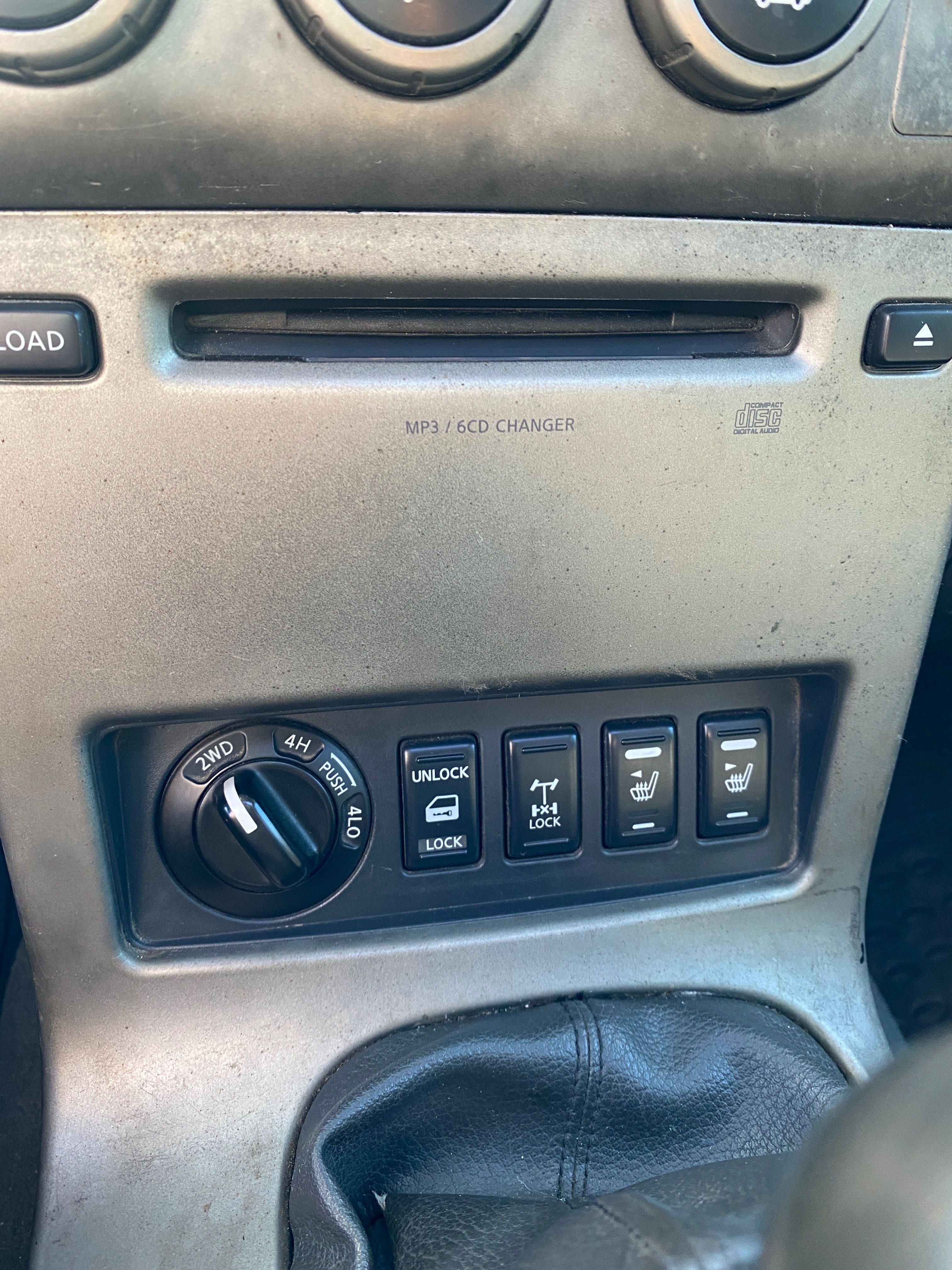 Nissan Navara D40