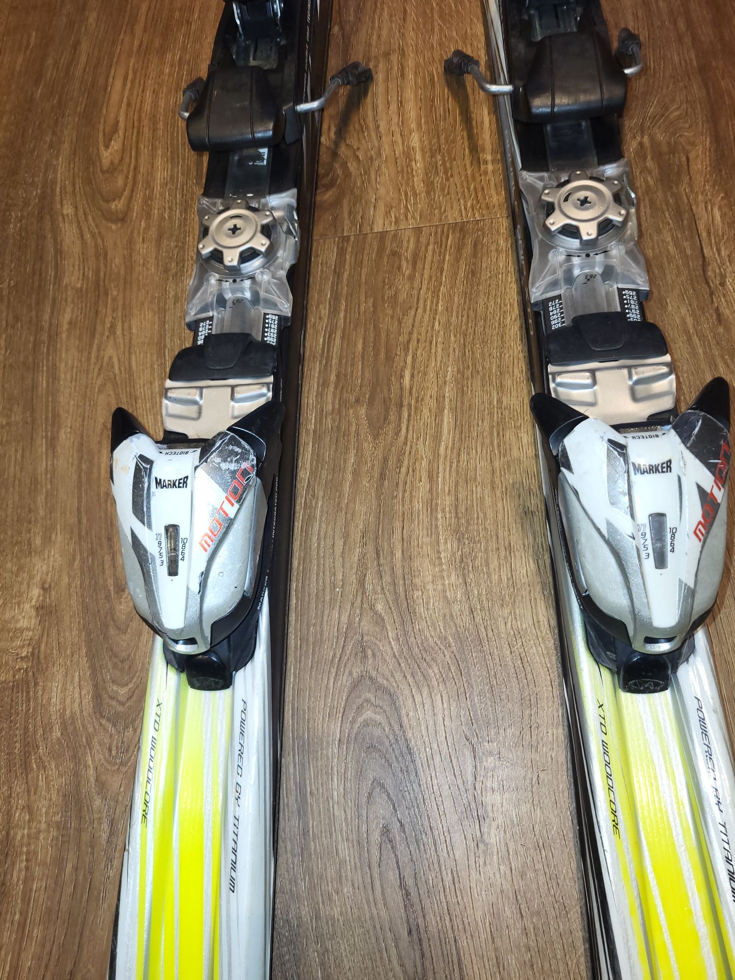 Narty Volkl Racetiger sc 153cm