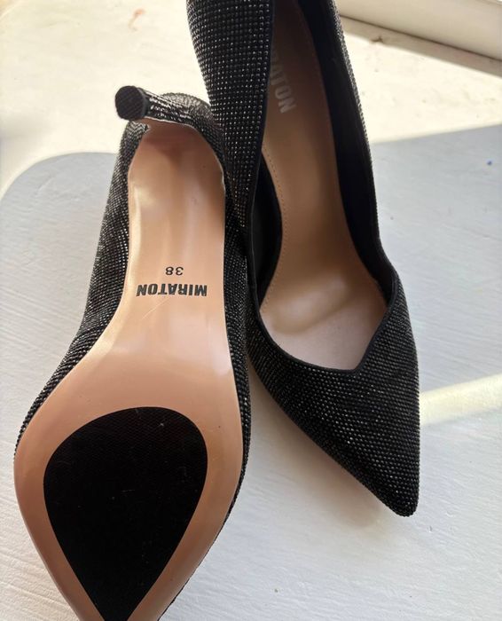 Жіночі туфлі Miraton