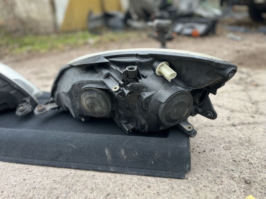 Фари передні лінзовані HELLA Skoda fabia mk2 рестайл 2010/2015