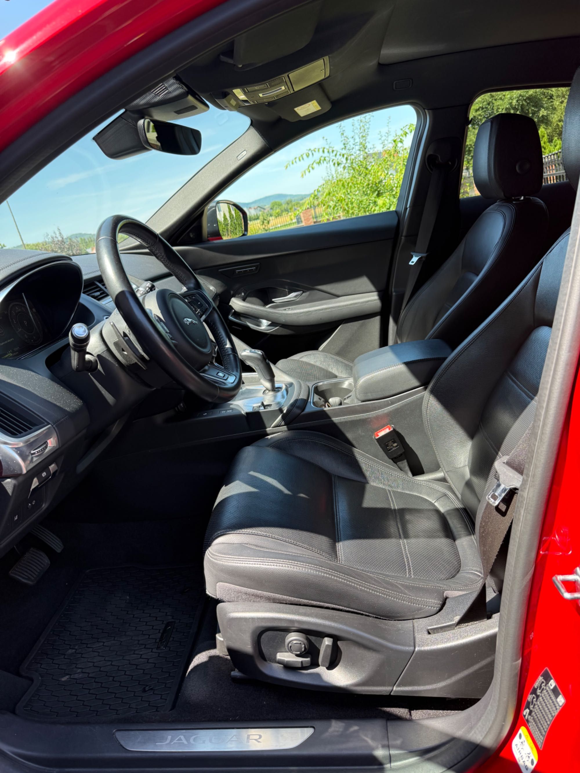 Sprzedam Jaguar E Pace R-Dynamic P200 AWD Salon Polska