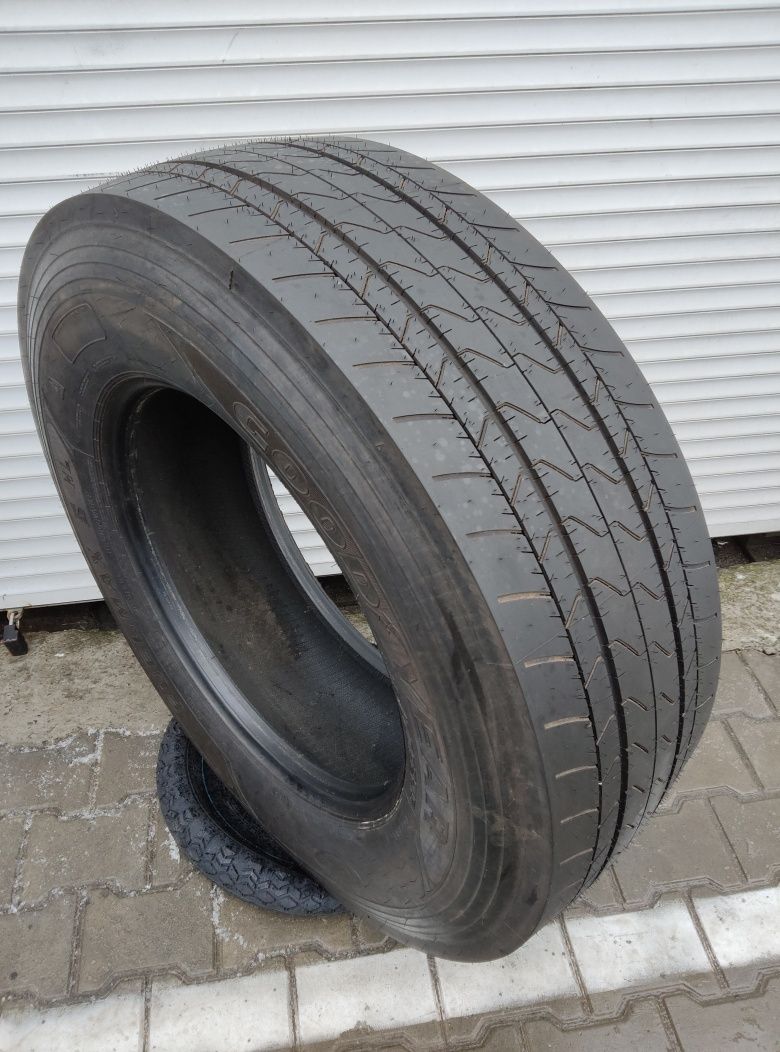 Продаж шини 315/70-22.5 GOODYEAR