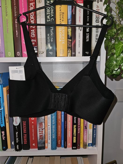 Biustonosz Chantelle Soft Stretch czarny 75 D/E