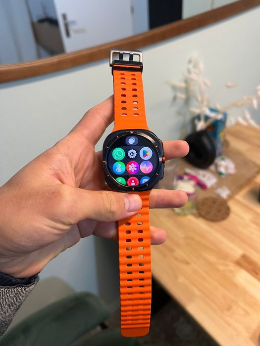 SAMSUNG Galaxy Watch Ultra