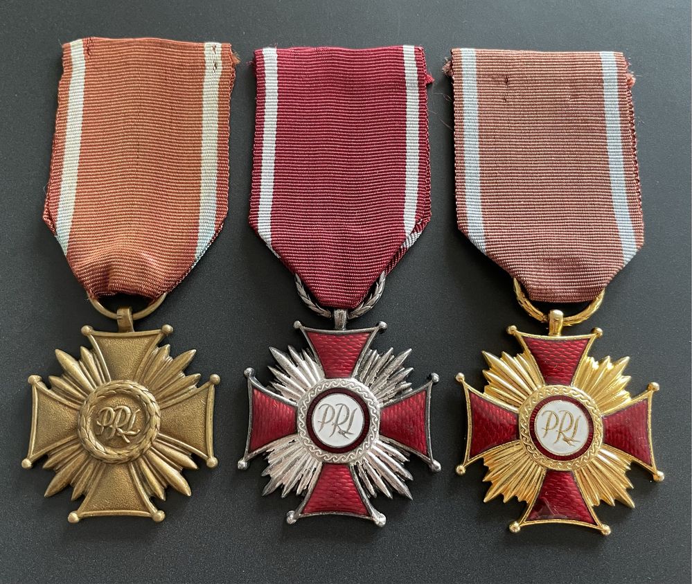 Krzyże Zasługi PRL komplet