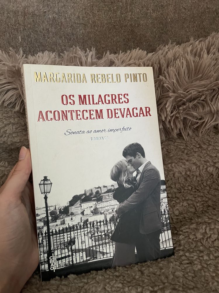 Livro Pequenos Milagres Acontecem Devagar