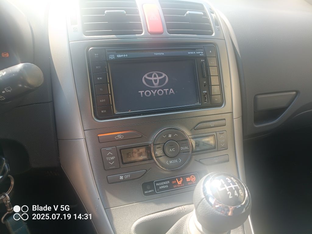Toyota Auris 1 .4 d