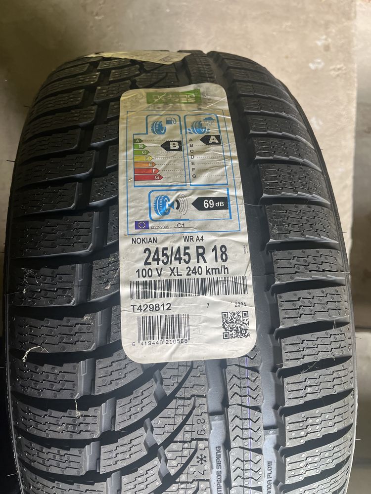 Opony zimowe 245/45 R18 NOKIAN nowe