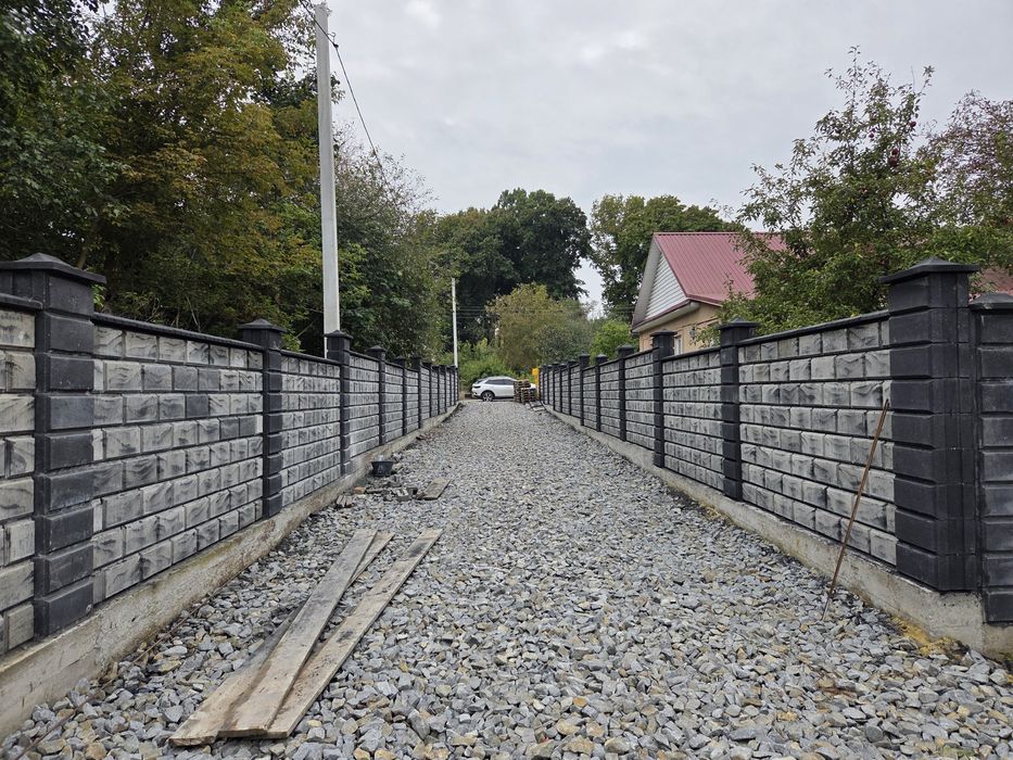 Власник. Продам котедж м.Рівне  вул.Залізнична 5/а Басівкут.