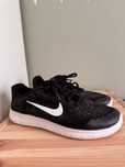 Buty sportowe do biegania NIKE Free Run 36