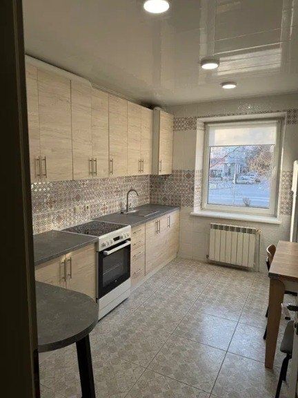 Оренда 2 кім квартири вул 15 квітня .