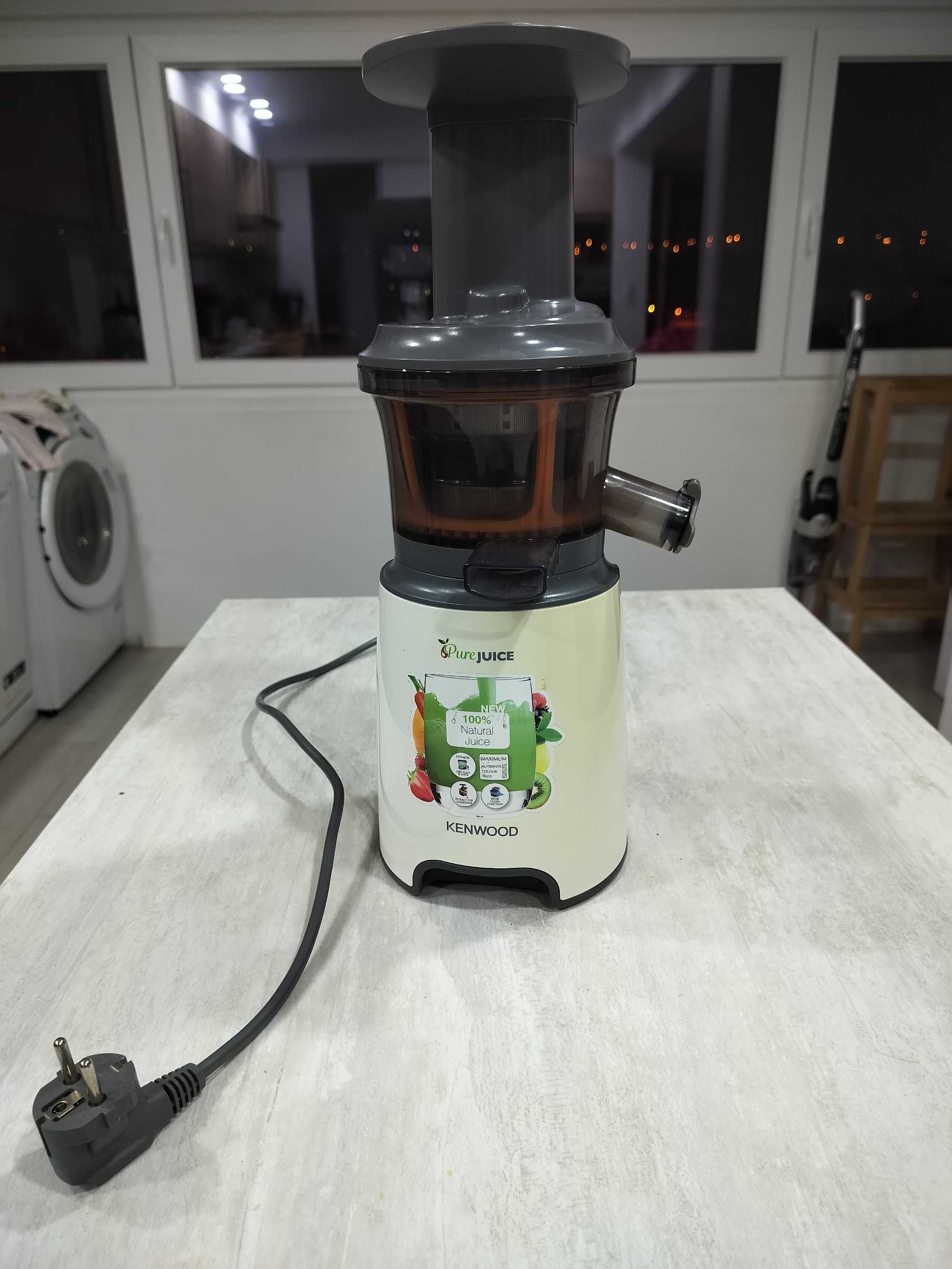 Slow Juicer - Centrifugadora Kenwood PureJuice JMP600