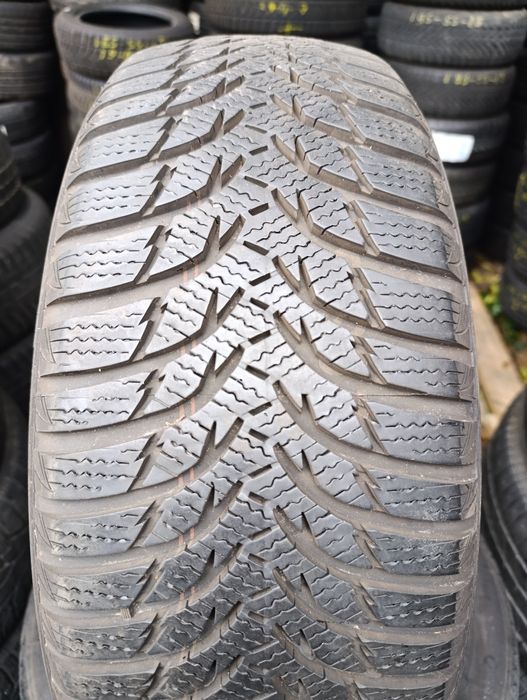Шина одна одиничка запаска 205 55 16 Kumho winter craft WP 51