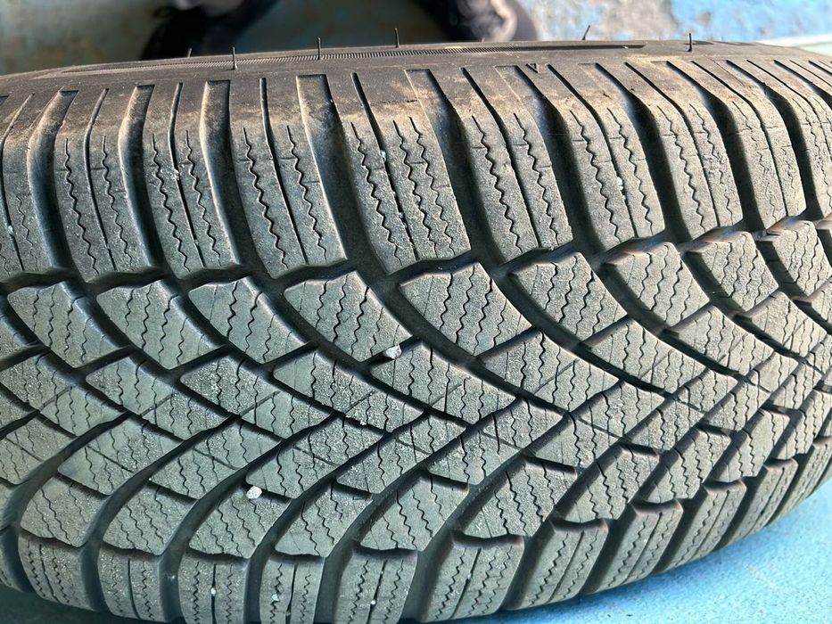 Колёса в сборе, диски + Зимняя резина Bridgestone R16. На Mitsubishi