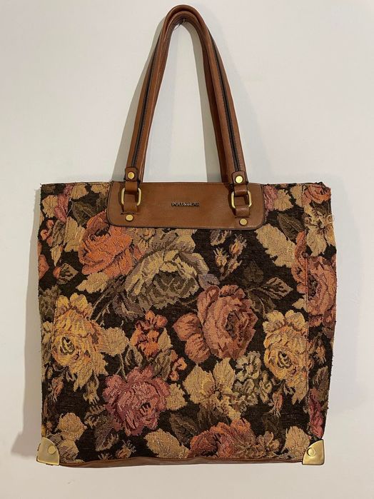 Mala Pull& Bear padrão flores