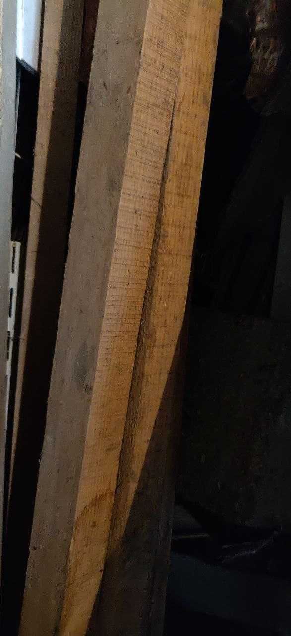 Продам деревянные бруски длина 4.5 м, 15 шт. Новые, сухие, за пол-цены