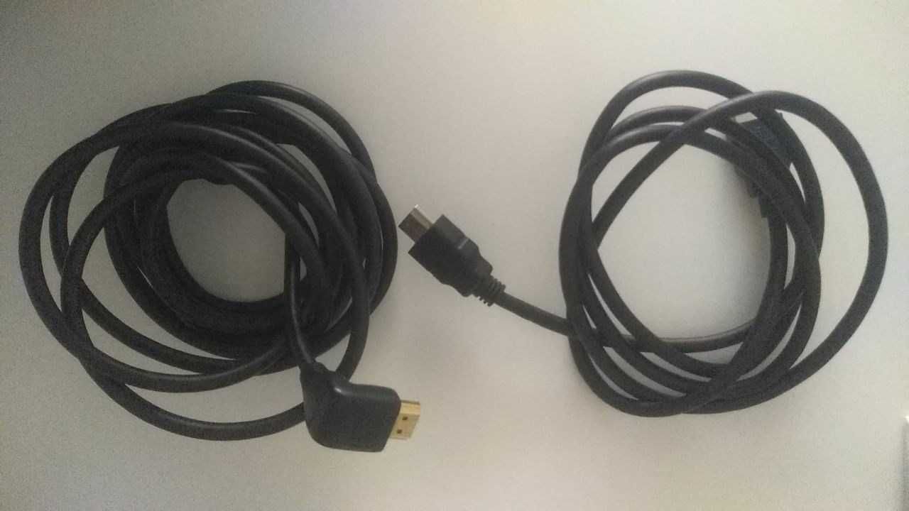 2 Cabos HDMI - Curto/Longo