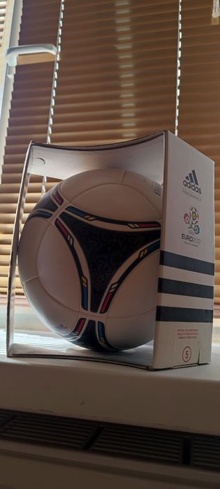 Мяч euro 2012 официальный
