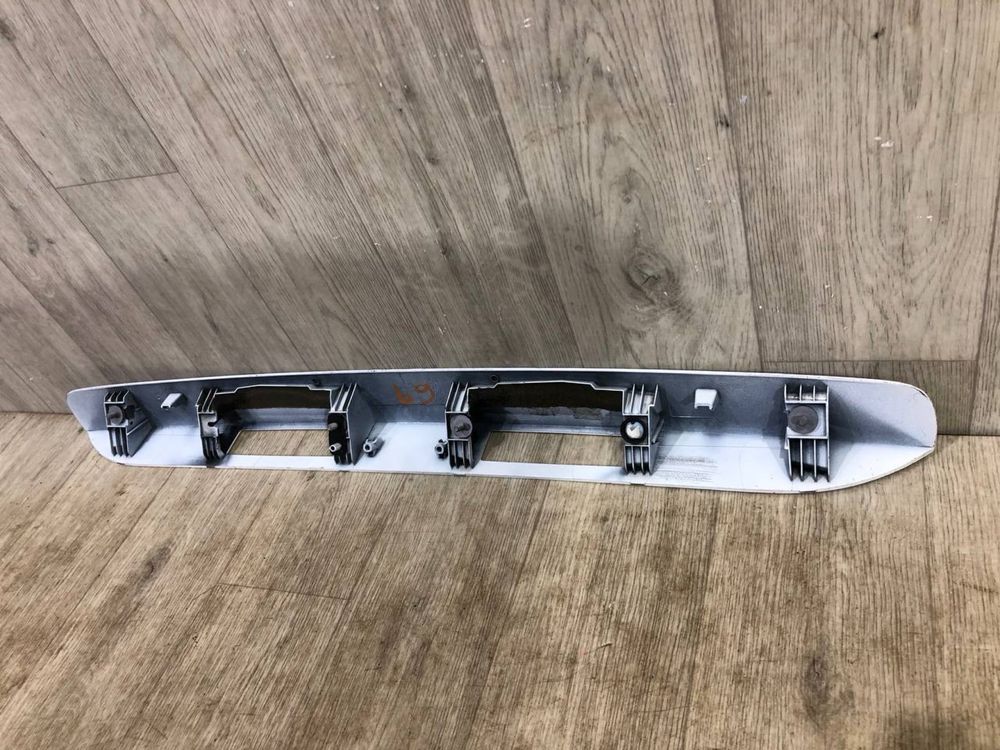 Крышка багажника Молдинг Toyota ProAce (2016-2022 г.) бленда накладка
