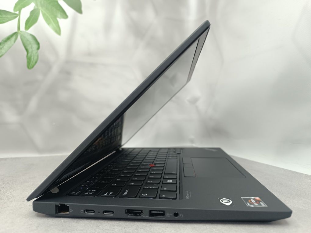 Ноутбук Lenovo ThinkPad T14 Gen 3/Ryzen 5 6650U/16GB/512/14"/6 ядер