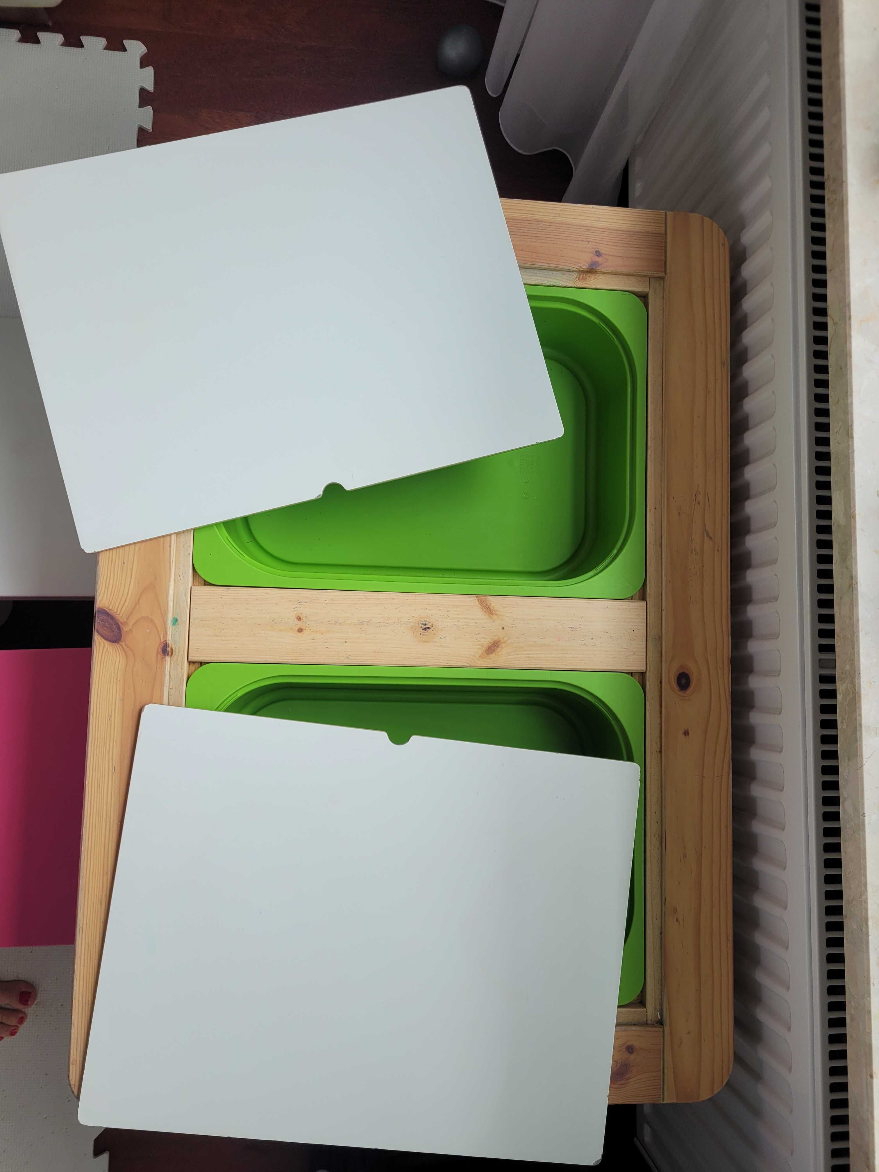 Stolik Ikea FLISAT pojemniki TROFAST krzesełka MAMMUT
