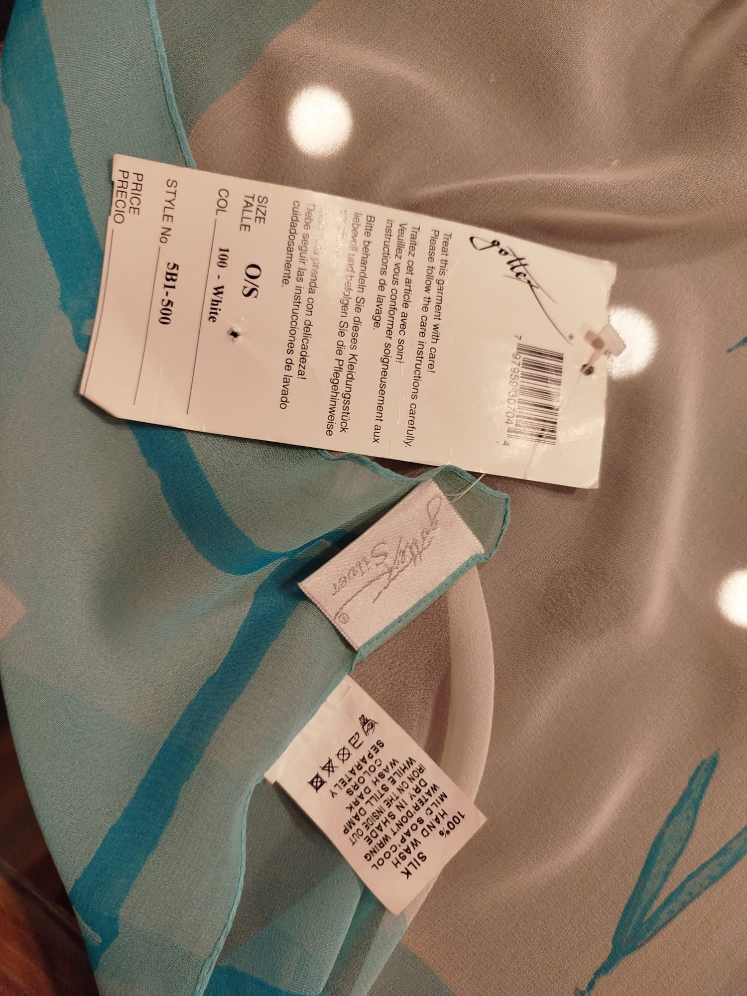 Lenço Gottex 100% seda