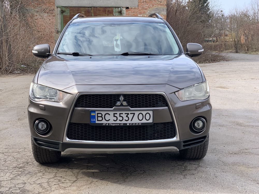 Mitsubishi outlander