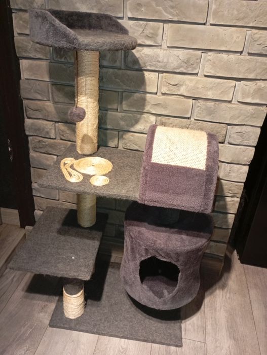 Duży drapak, wieża dla kota, budka, legowisko 103cm grafitowy