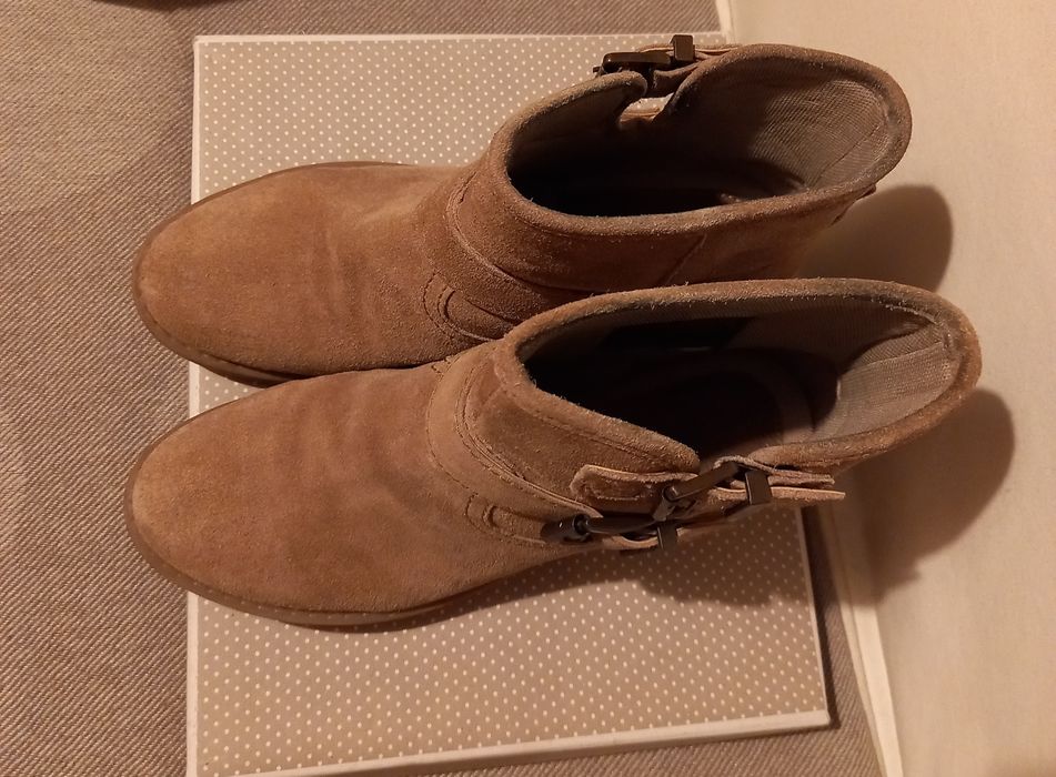 Botas camurça, de senhora