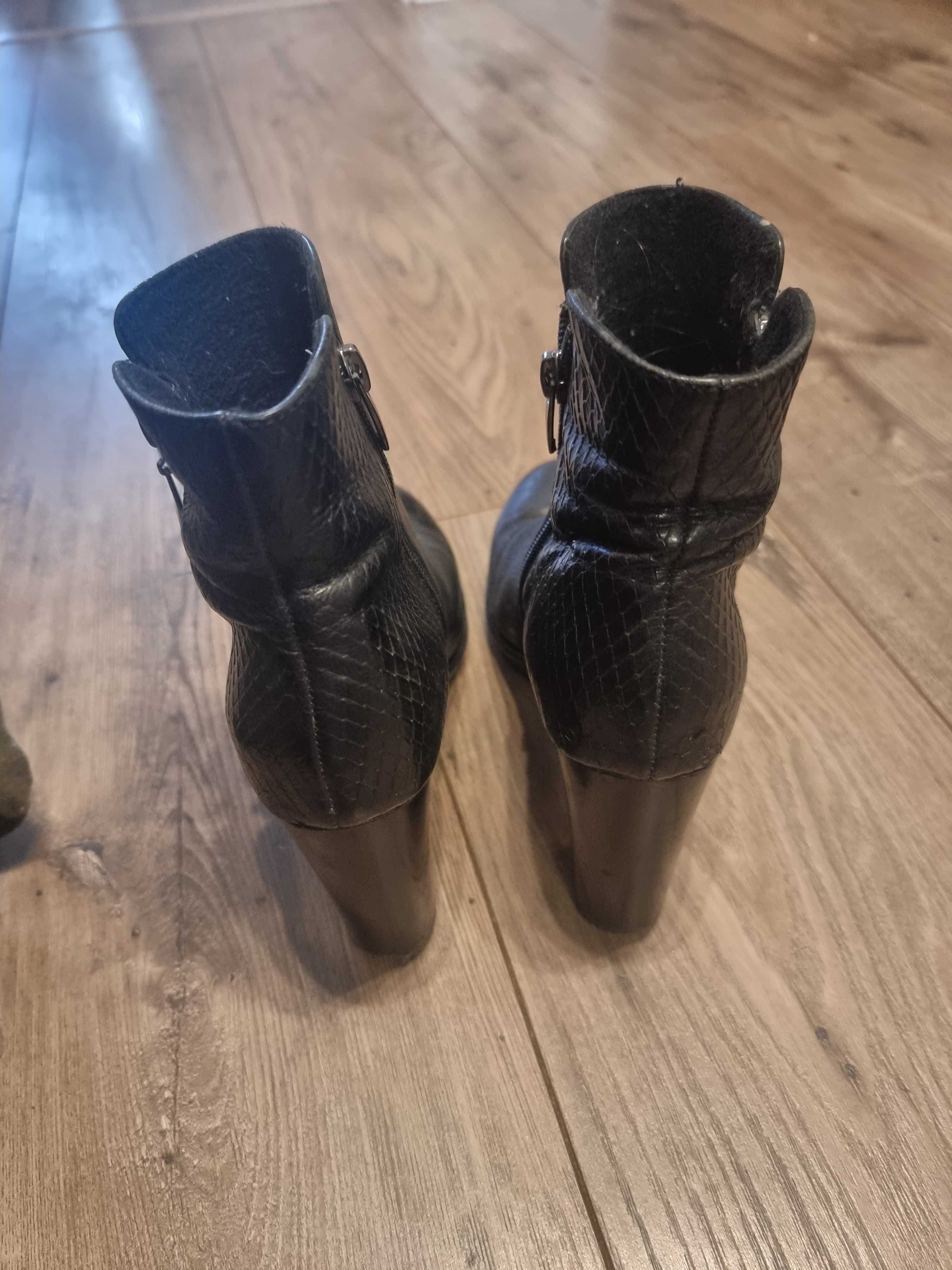 Botki skórzane nubuk Lasocki 36